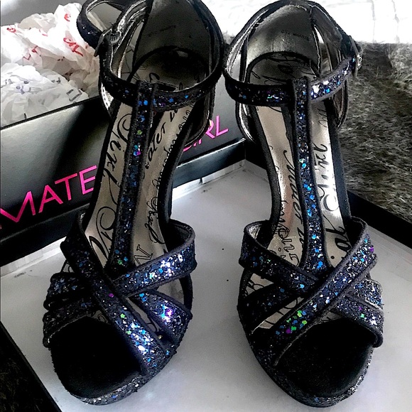 MATERIAL GIRL , Hot and sexy starts HERE! 😎6.5 ❤️ - Picture 2 of 7